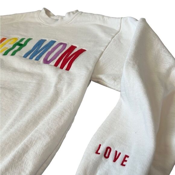 Rich Mom Gear PRIDE 22’ Crewneck - Picture 8 of 9